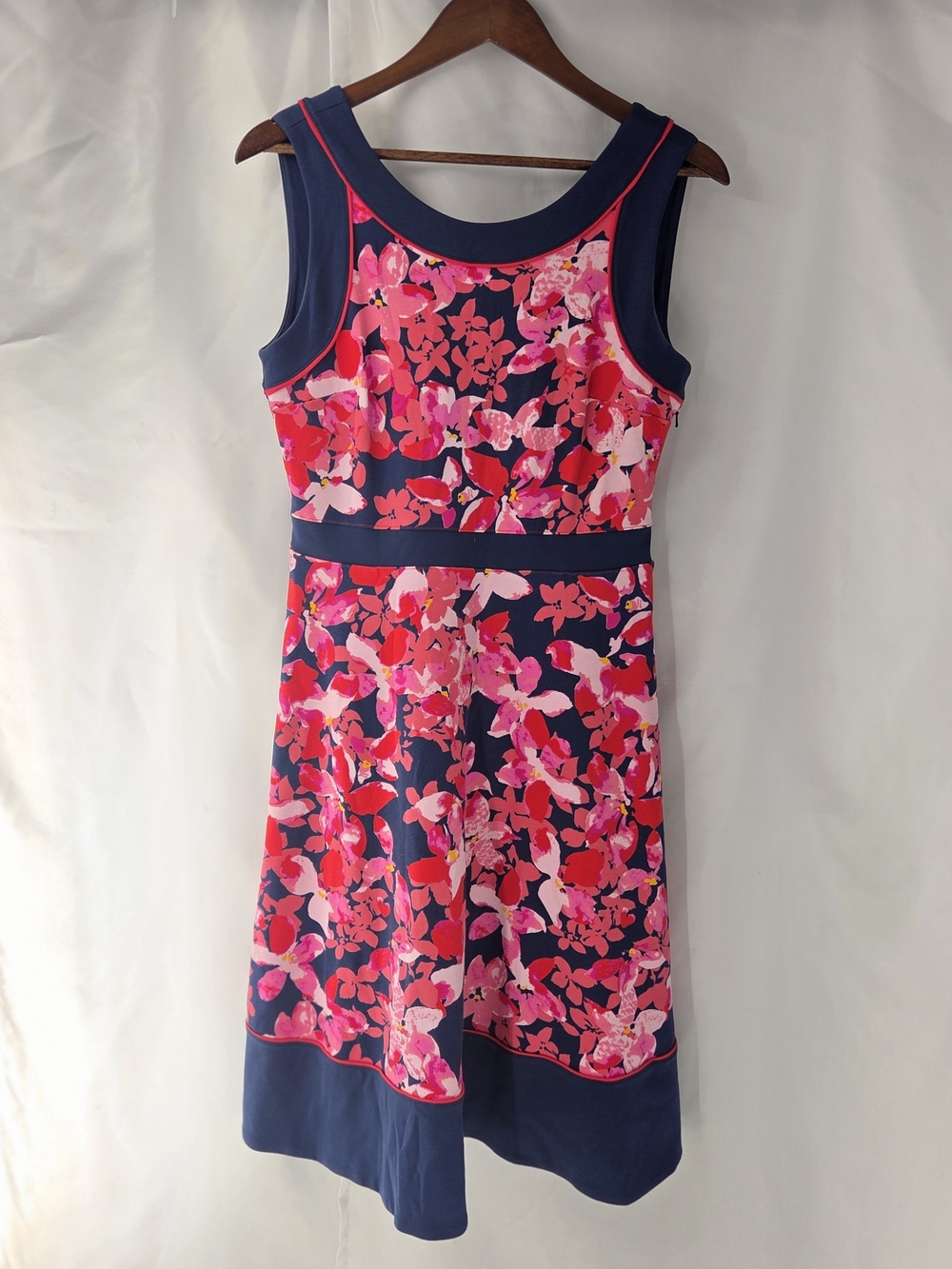 Lands' End Floral Ponte Knit Fit & Flare Dress Navy Pink Size 8 Pockets V-Back
